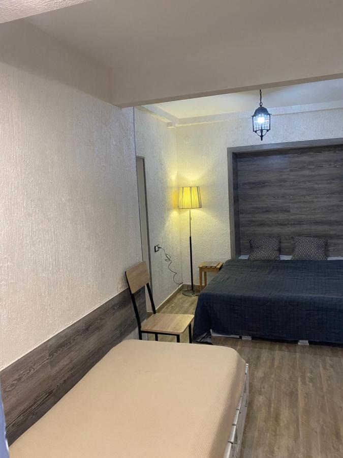 Mini Hostel N.Tigranyan 5 エレバン エクステリア 写真