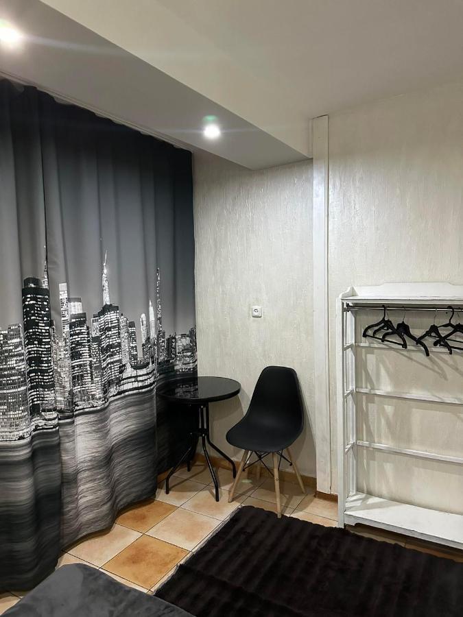 Mini Hostel N.Tigranyan 5 エレバン エクステリア 写真